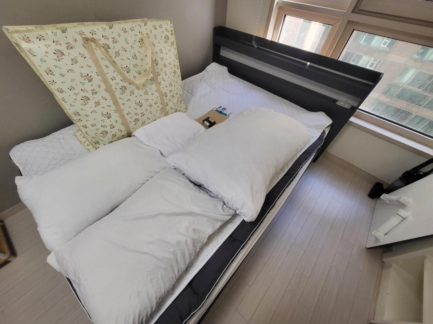 公寓 2608 # Gangnam Urban Vogue Suites#sinnonhyeon Stn Exit 9, 1-min #top-rated Unit # All-new Furniture & Peaceful Vibe *